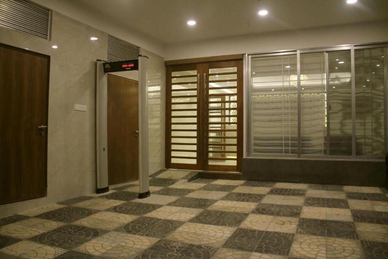 Priyo Nibash Stylish Residential Hotel Dhaka Buitenkant foto