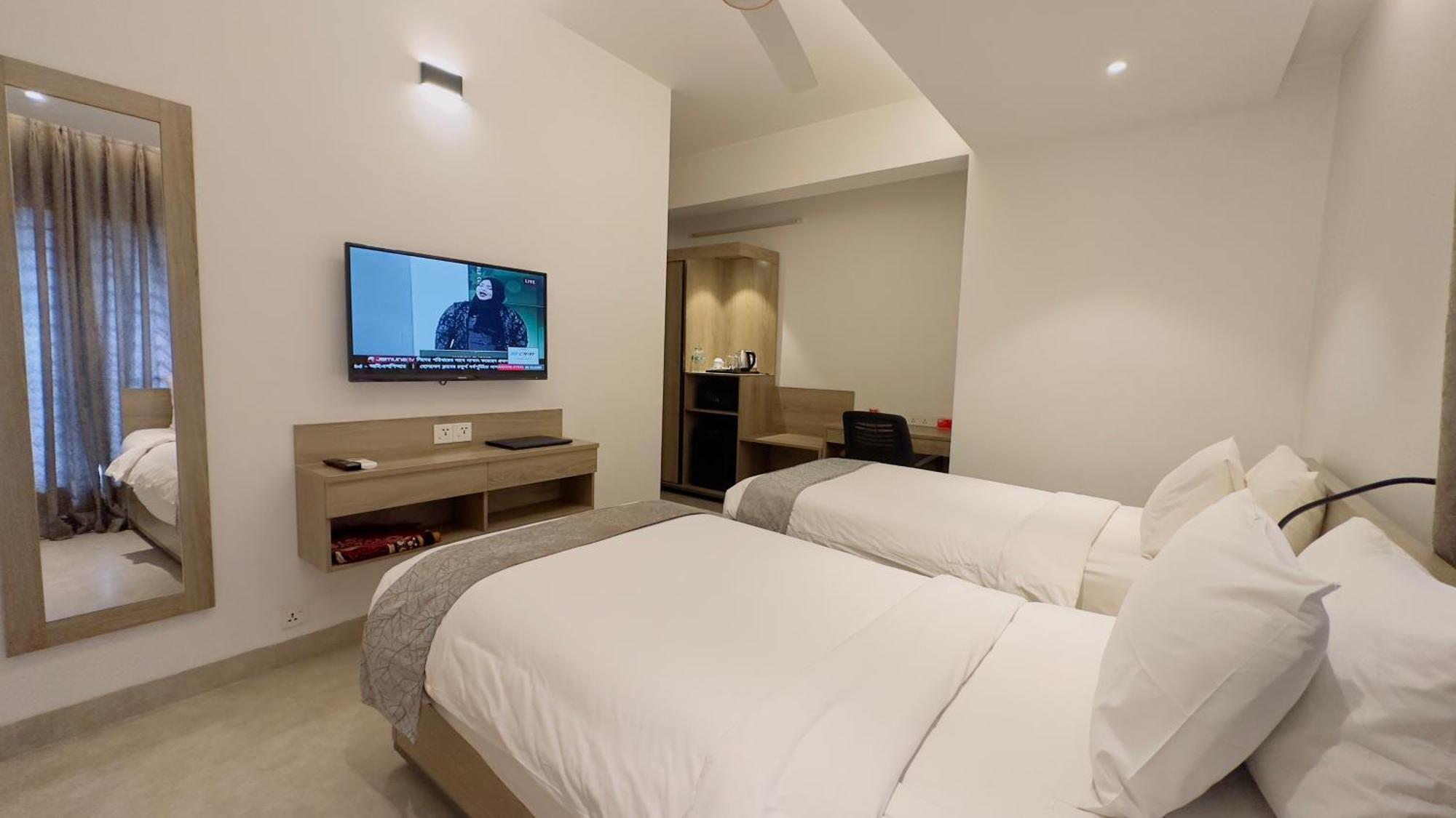 Priyo Nibash Stylish Residential Hotel Dhaka Buitenkant foto
