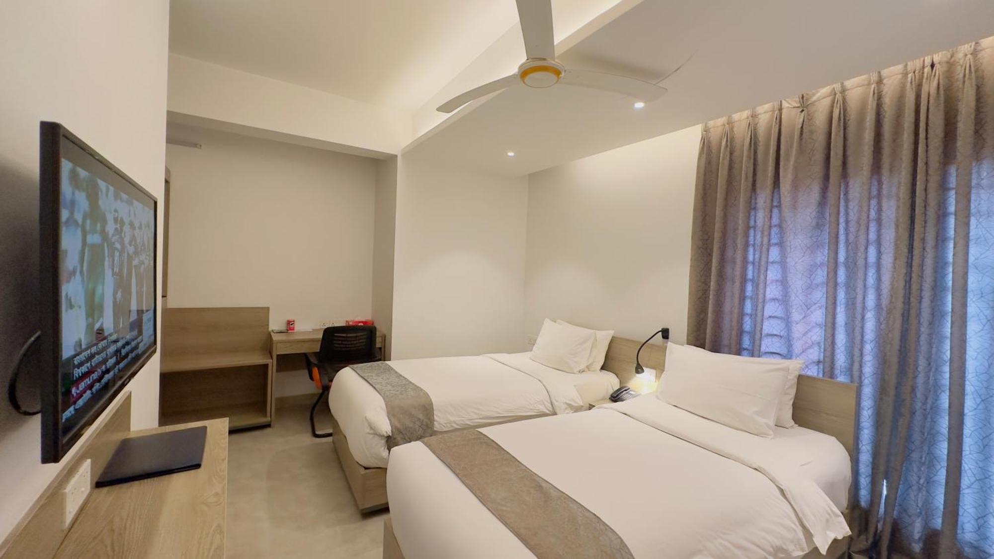 Priyo Nibash Stylish Residential Hotel Dhaka Buitenkant foto
